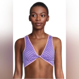 No Boundaries Women's Seamless Reversible Twist Bralette